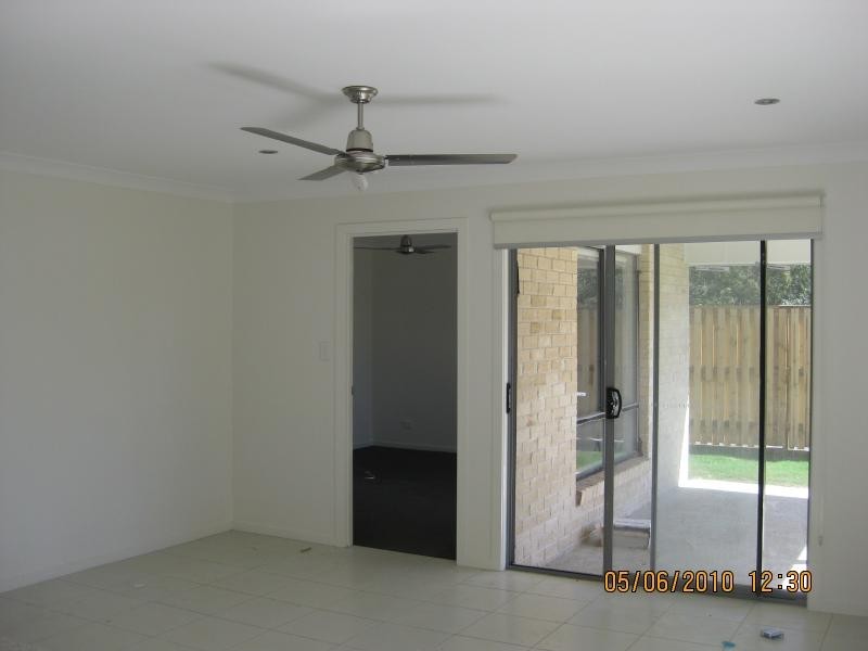 54 Honeywood  Street, Fernvale QLD 4306