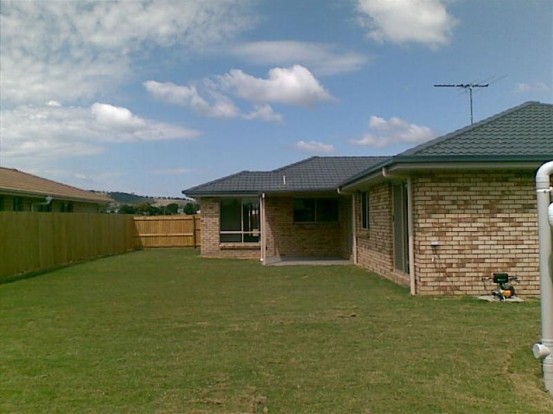 22 Bray Street, Lowood QLD 4311