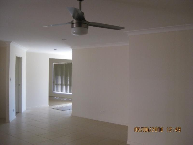 18 Brightwood Street, Fernvale QLD 4306
