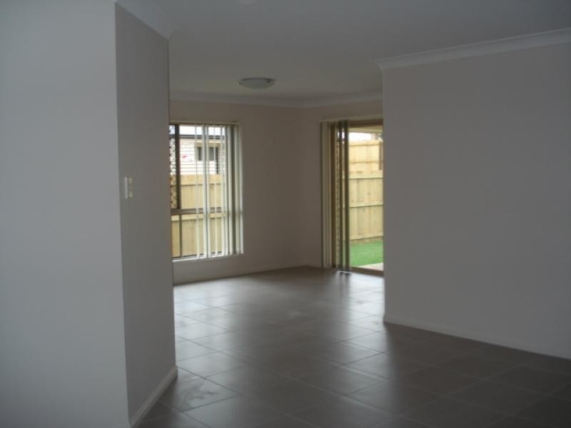 25 Jack Drive, Redbank Plains QLD 4301