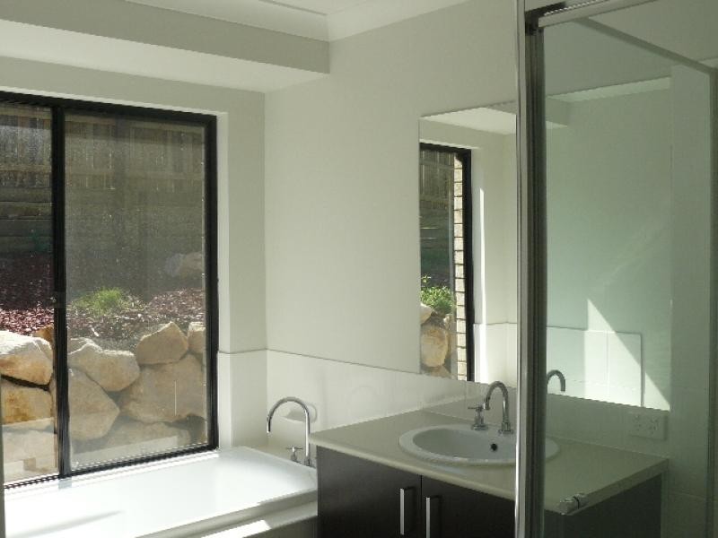 9 Brentwood ct, Fernvale QLD 4306