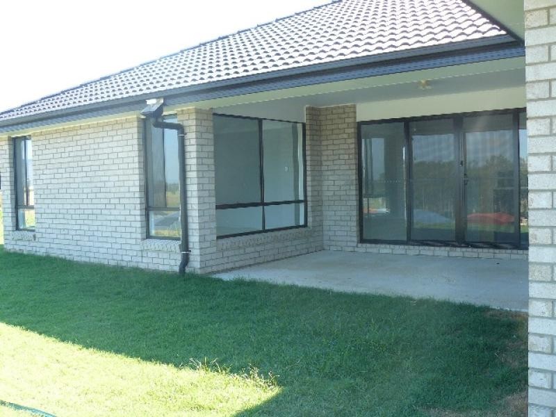 9 Brentwood ct, Fernvale QLD 4306