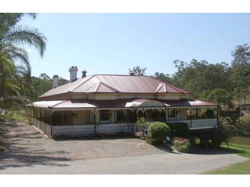 130 Airlie Road, Pullenvale QLD 4069