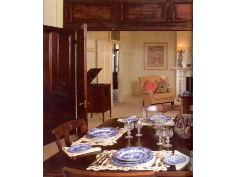 130 Airlie Road, Pullenvale QLD 4069