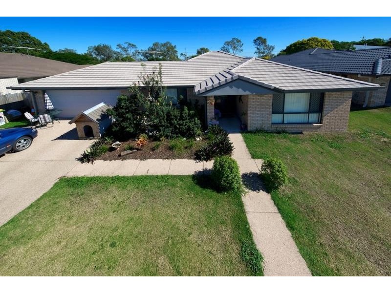 18 Nicole Place, Yamanto QLD 4305