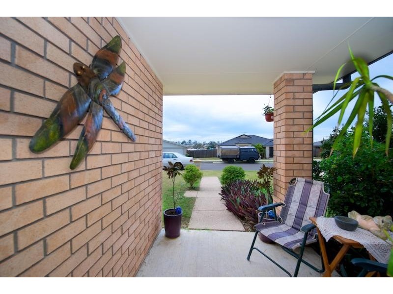 18 Nicole Place, Yamanto QLD 4305