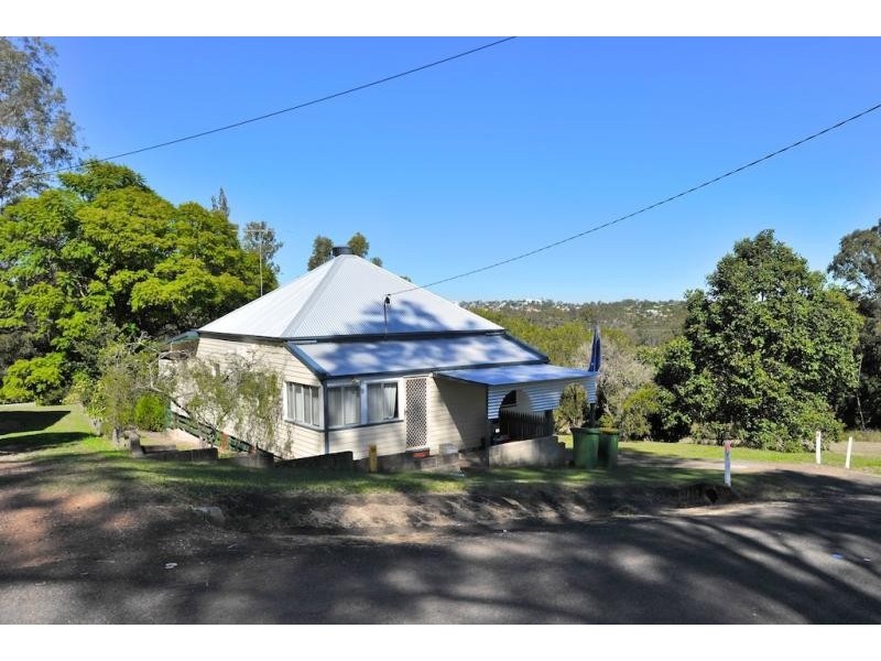 20 Harrison St, North Ipswich QLD 4305
