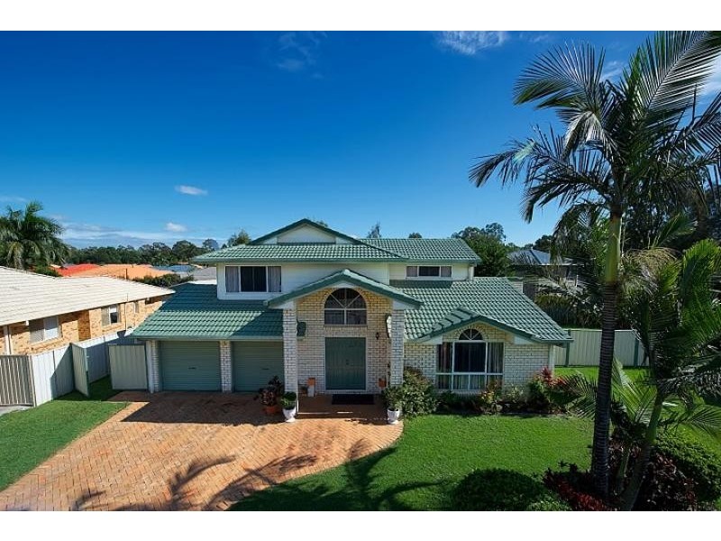 1 Bangalow St, Bridgeman Downs QLD 4035