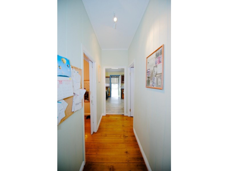 39 Old Toowoomba Rd, One Mile QLD 4305