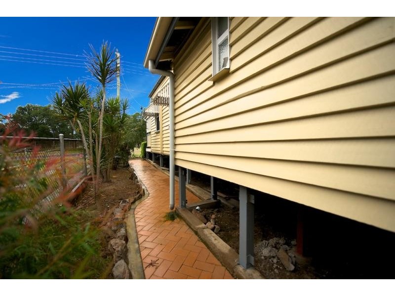 39 Old Toowoomba Rd, One Mile QLD 4305