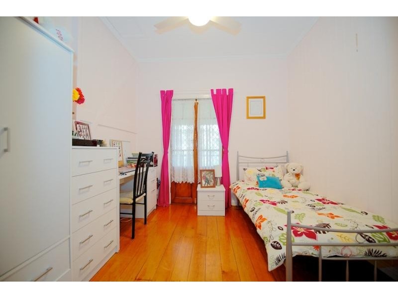 39 Old Toowoomba Rd, One Mile QLD 4305