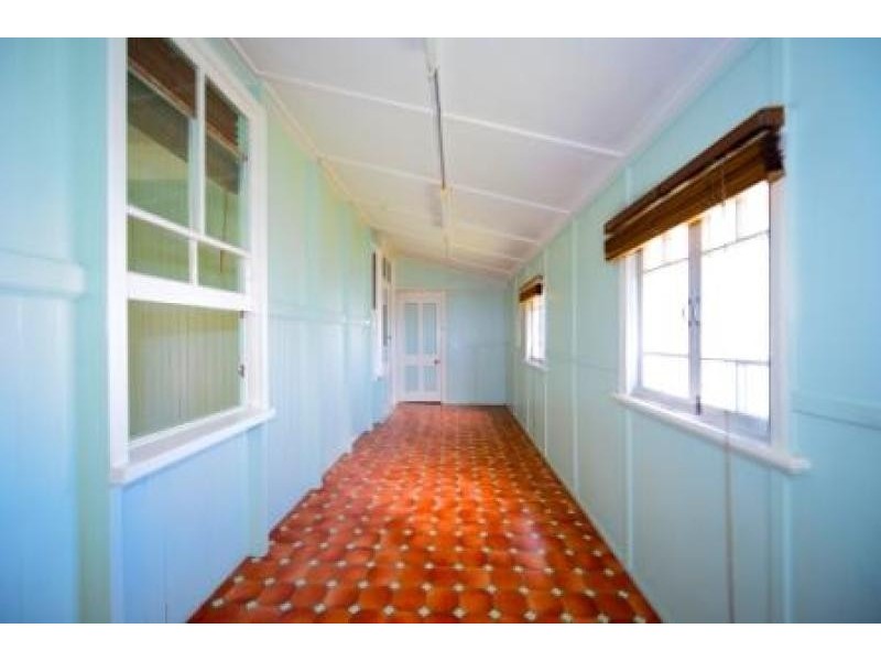 43 Salisbury  road, Ipswich QLD 4305