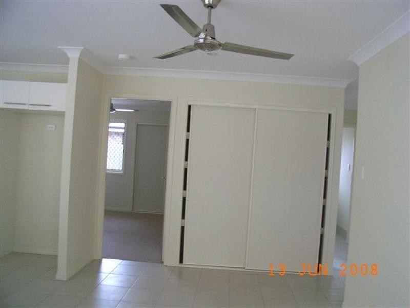 42 Berrigan St, Redbank Plains QLD 4301