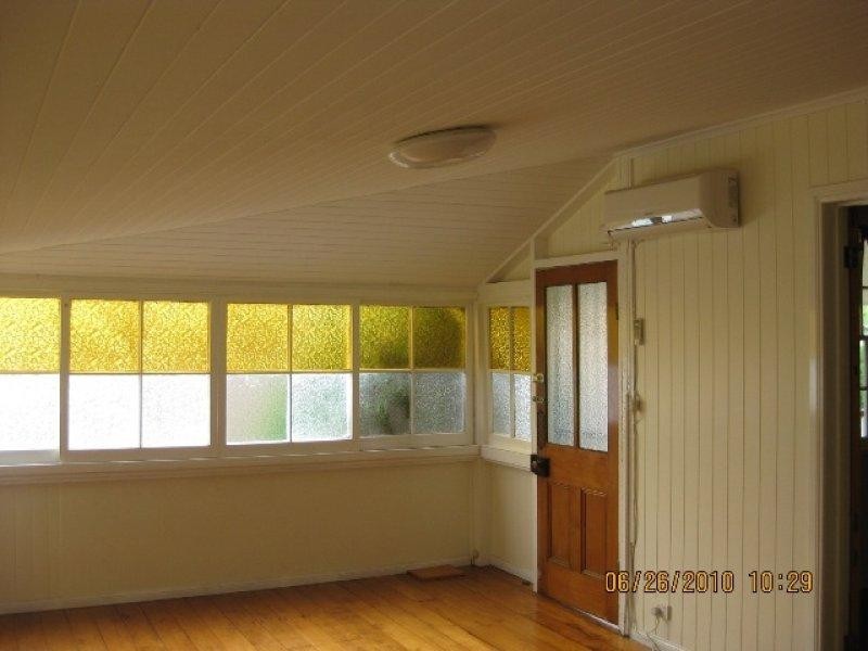 17 Murphy Street, Ipswich QLD 4305