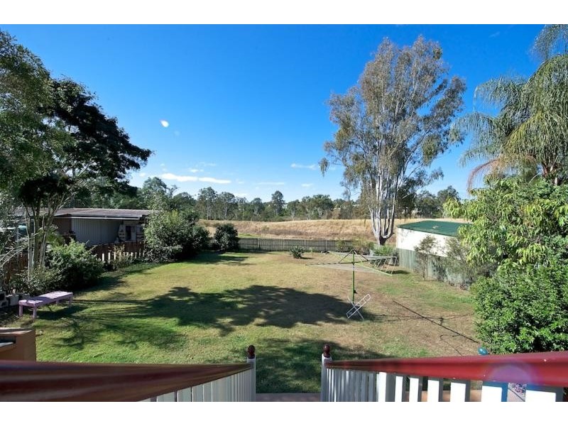 36 siemons street, One Mile QLD 4305