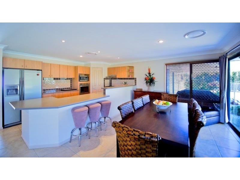 17 President Cir, Karalee QLD 4306
