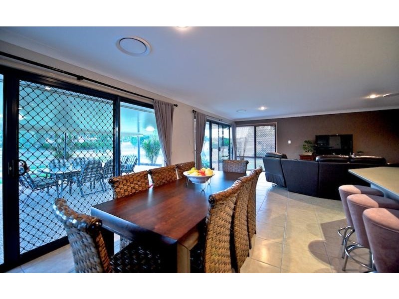 17 President Cir, Karalee QLD 4306