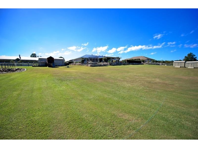 17 President Cir, Karalee QLD 4306