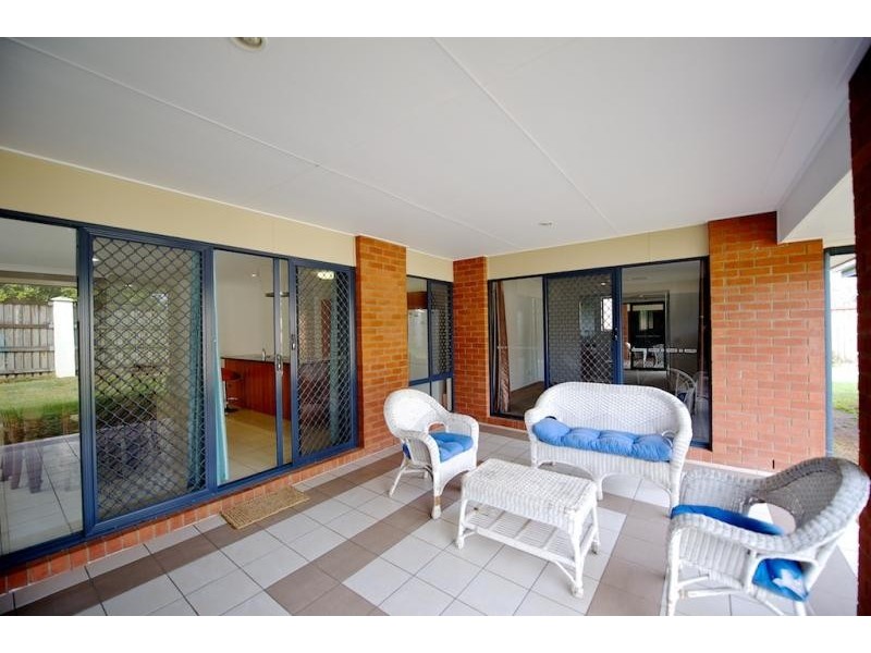 7 Waratah Court, Kallangur QLD 4503