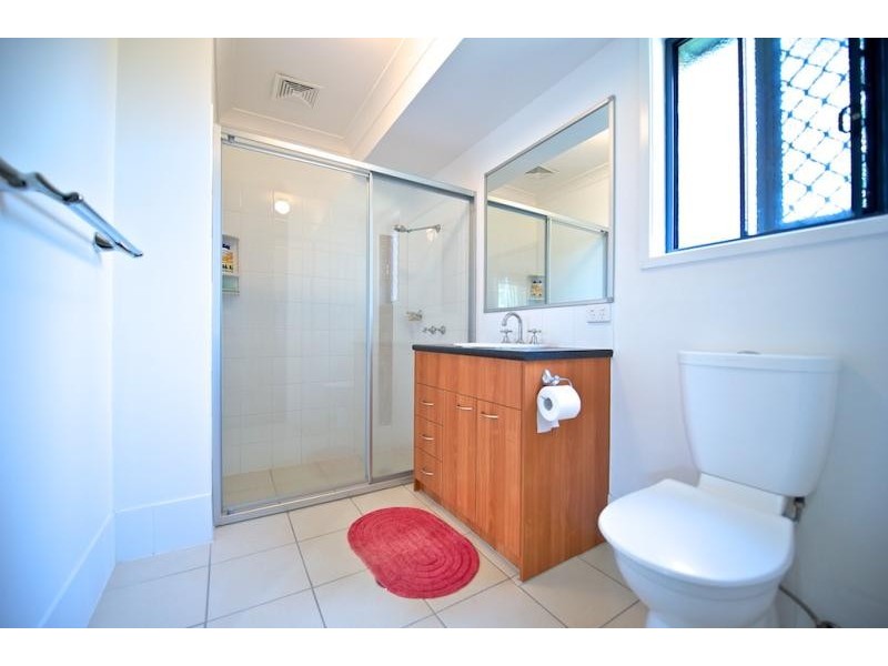 7 Waratah Court, Kallangur QLD 4503