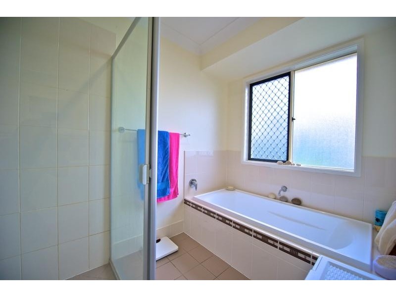 4 Calimon Ct, Coalfalls QLD 4305