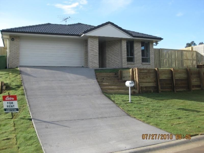 5 Oakwood Court, Fernvale QLD 4306