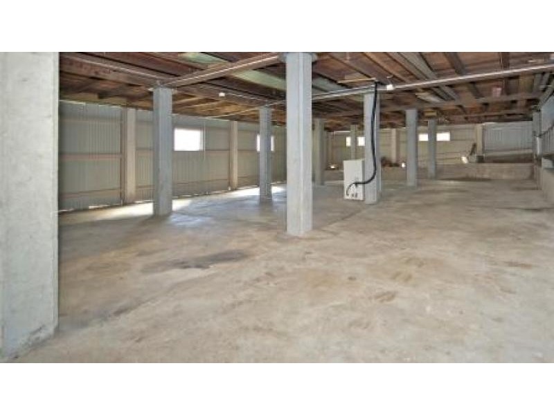 43 Salisbury Rd, Ipswich QLD 4305