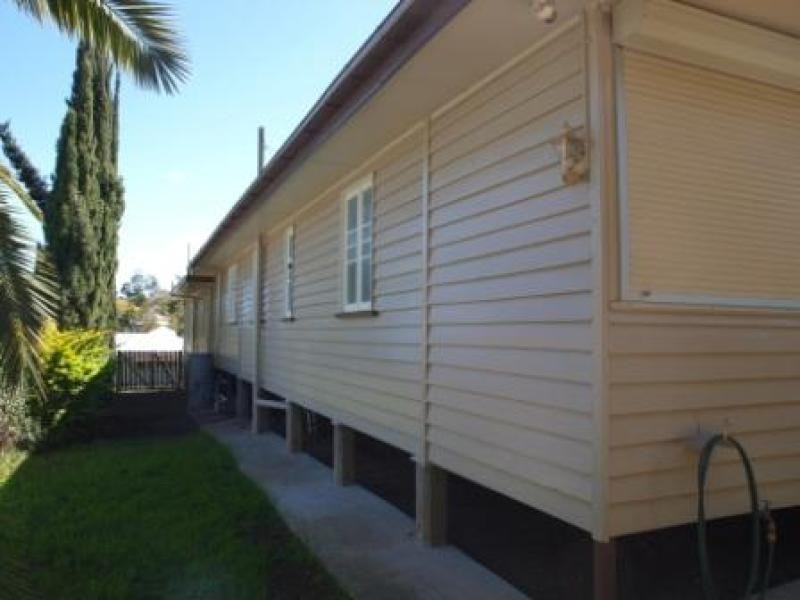 5 Bognuda Street, Bundamba QLD 4304