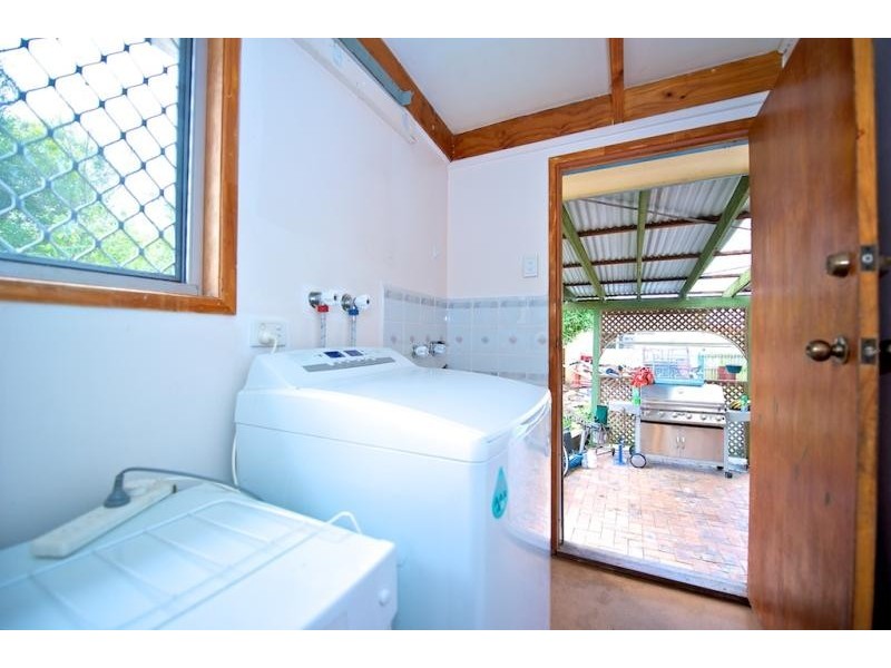 25 Grenville St, Basin Pocket QLD 4305