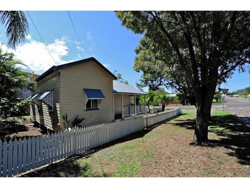 34 Lowry St, North Ipswich QLD 4305