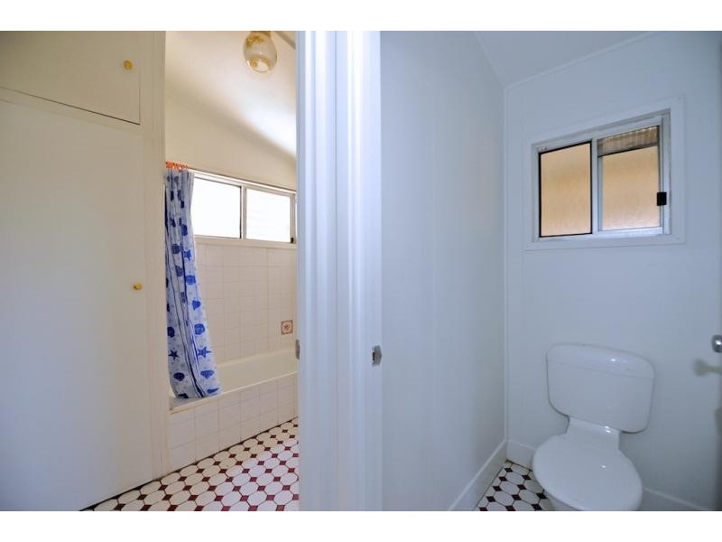 34 Lowry St, North Ipswich QLD 4305