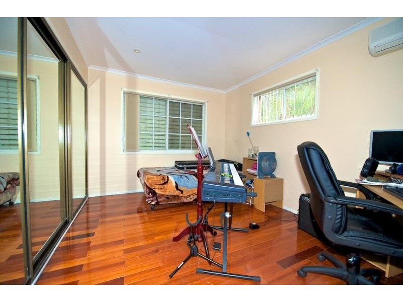 75 Crewe Street, Mount Gravatt East QLD 4122
