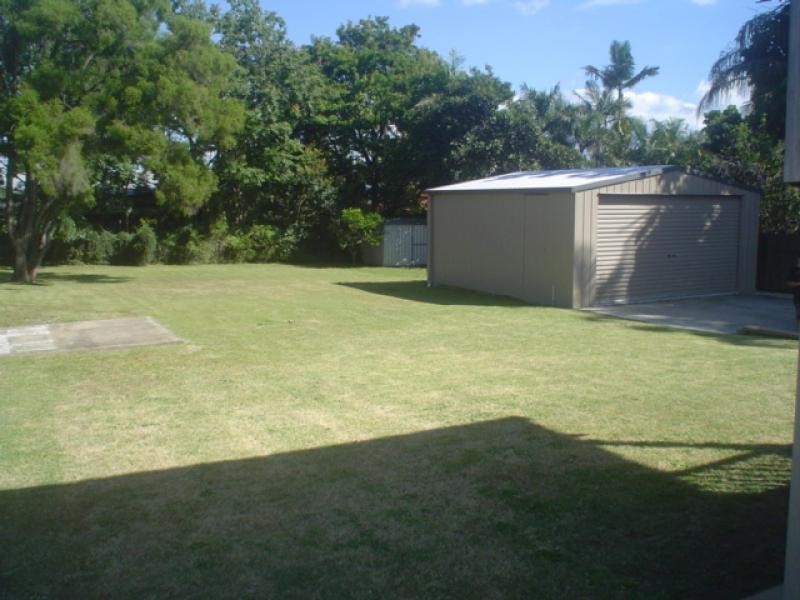 Raceview QLD 4305
