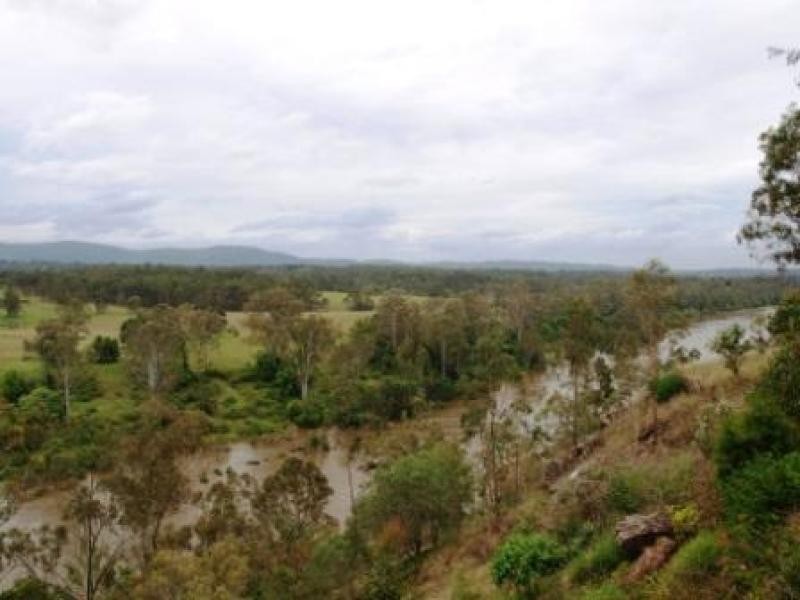 27 Allawah Road, Chuwar QLD 4306