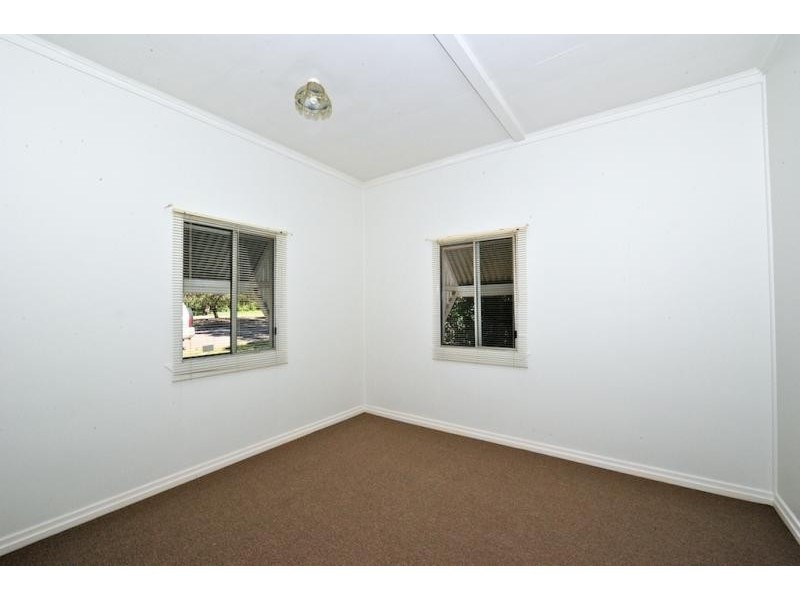 34 Lowry Street, North Ipswich QLD 4305