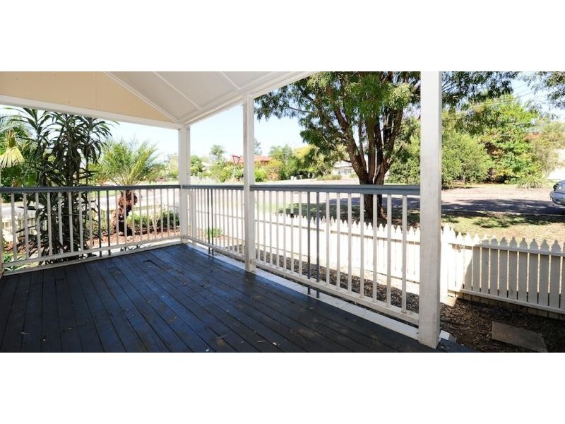 34 Lowry Street, North Ipswich QLD 4305
