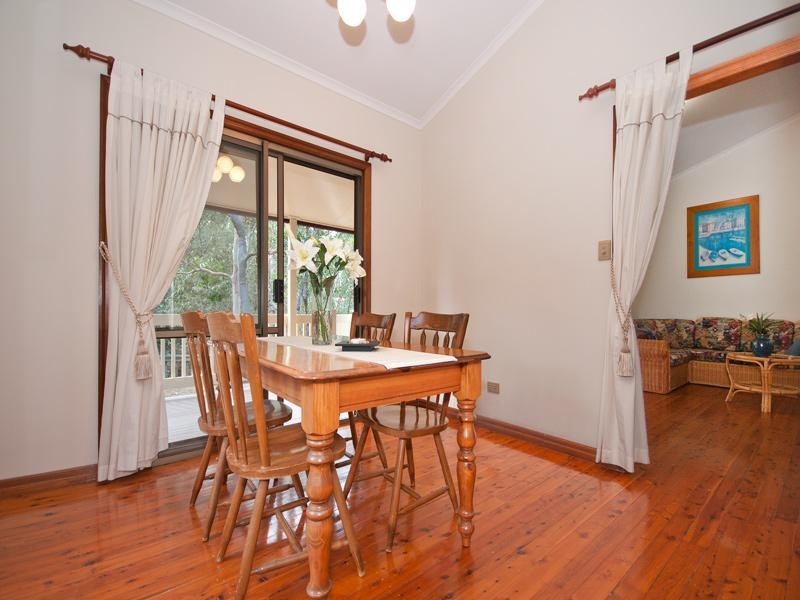 43 Mountain Vista Ct, Mount Crosby QLD 4306