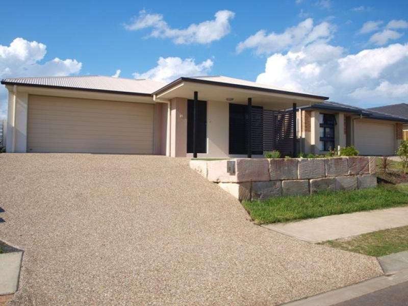 13 Murphy Street, Redbank Plains QLD 4301