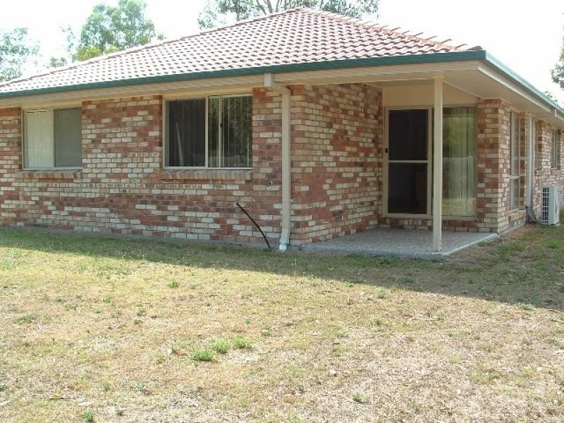 26 Kentia Cct, Flinders View QLD 4305