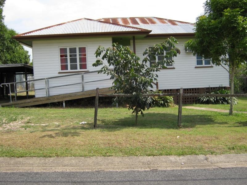 4 Enterprise Lane, Booval QLD 4304