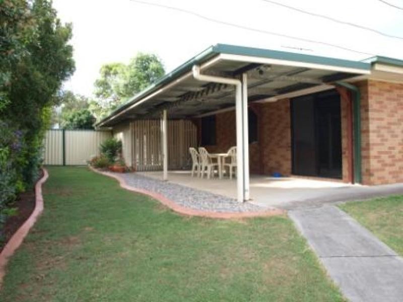 2 DES ARTS PLACE, Wulkuraka QLD 4305