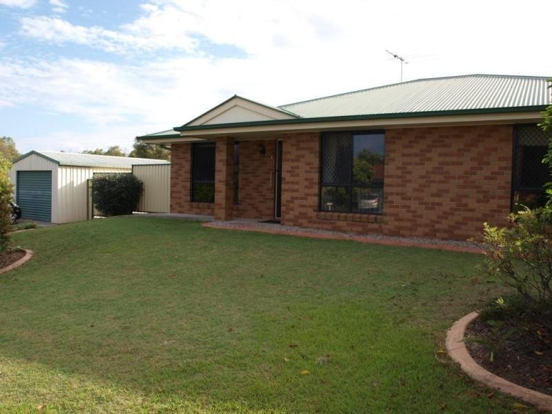 2 DES ARTS PLACE, Wulkuraka QLD 4305