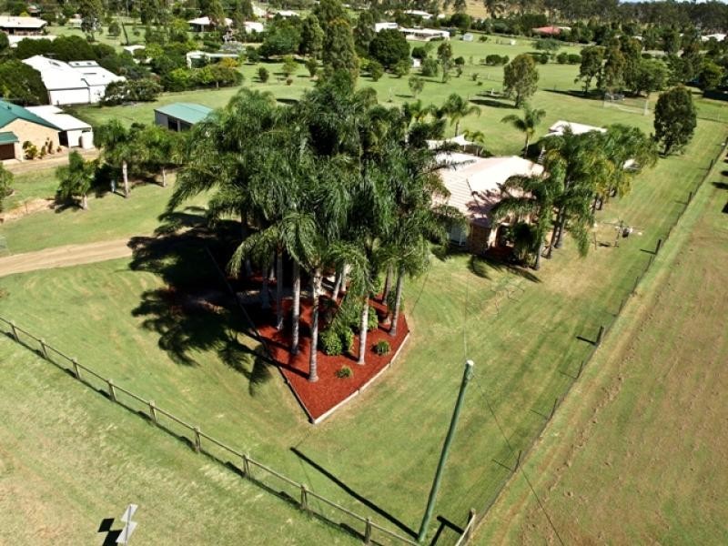 67 Poole Rd, Fernvale QLD 4306