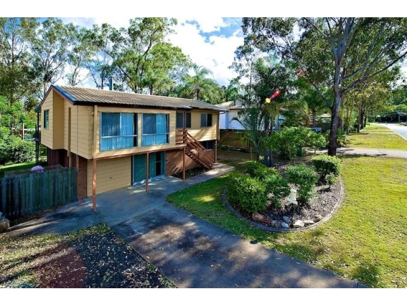17 Tamatea Drive, Bellbird Park QLD 4300