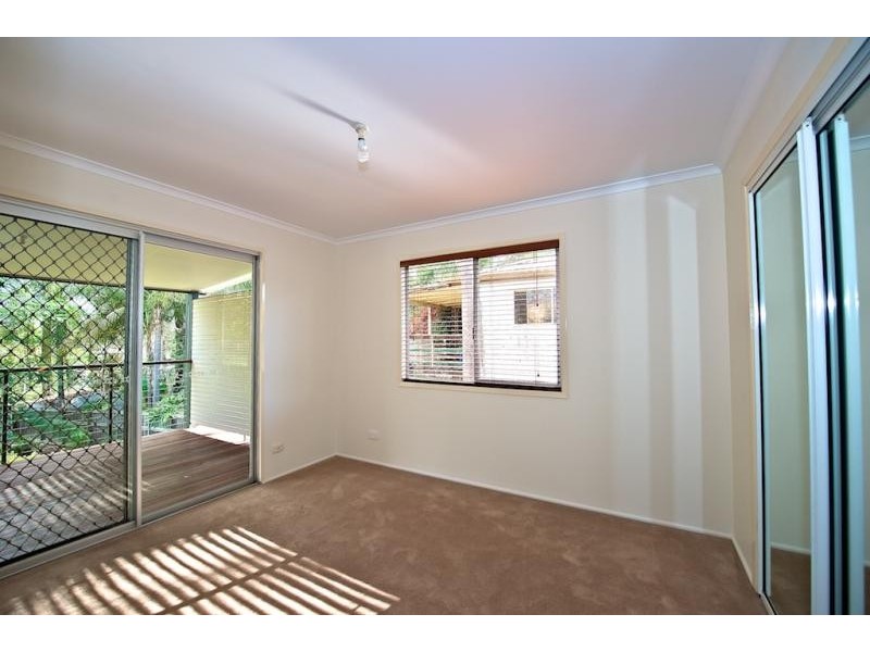 17 Tamatea Drive, Bellbird Park QLD 4300