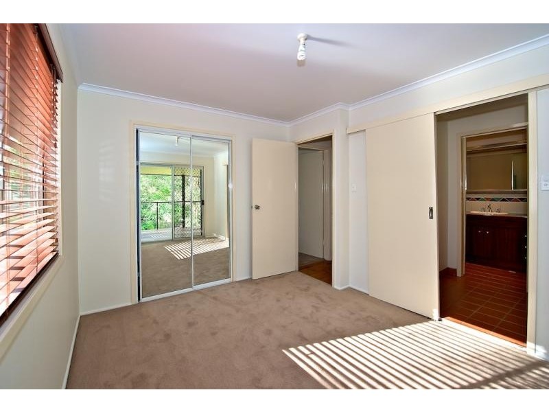17 Tamatea Drive, Bellbird Park QLD 4300