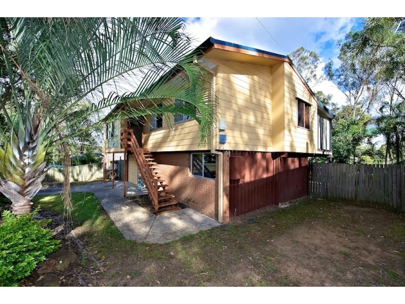 17 Tamatea Drive, Bellbird Park QLD 4300