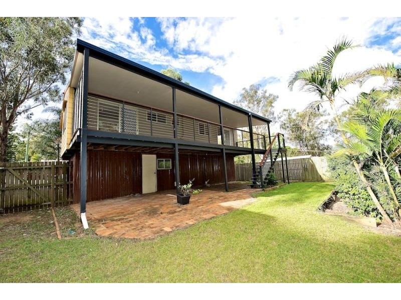 17 Tamatea Drive, Bellbird Park QLD 4300