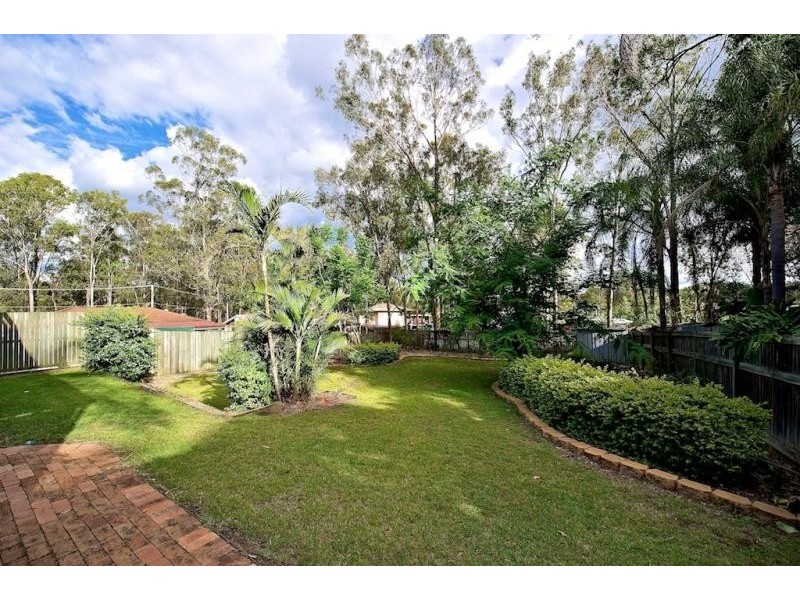 17 Tamatea Drive, Bellbird Park QLD 4300