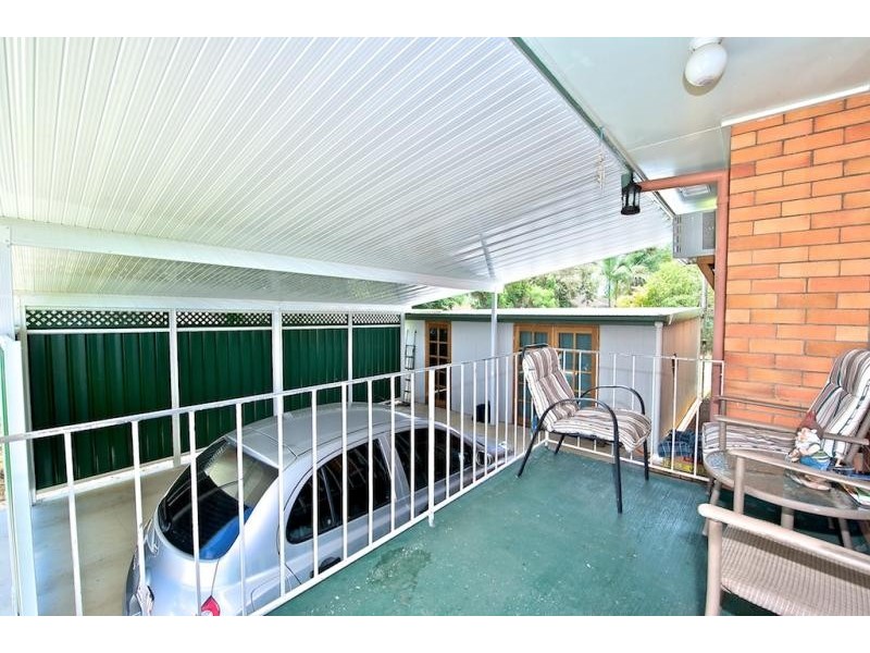15 Lucas Street, Dinmore QLD 4303